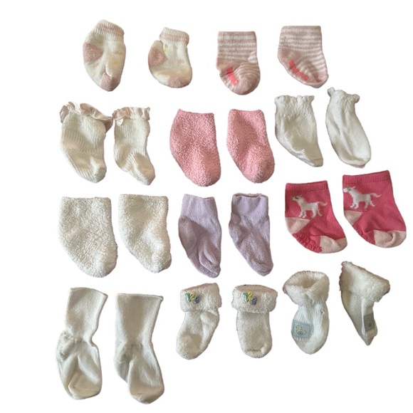 Baby bundle of socks—Newborn-0-3 Months - Picture 1 of 6